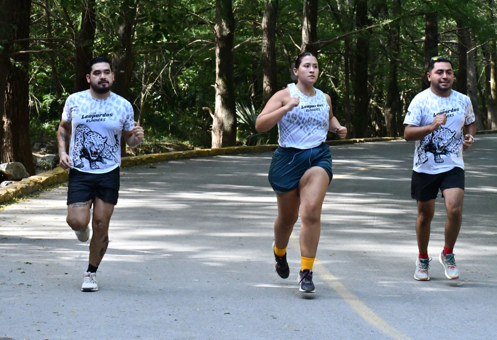 Carrera Leopardos Runners
